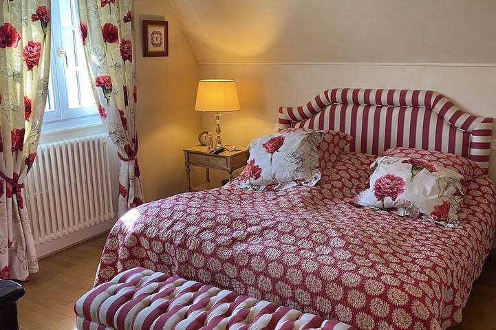 Very beautiful prestigious residence in the Bourbonnais region (30mn from Le Pal leisure park) in Varennes-sur-Allier, Vichy und Umgebung