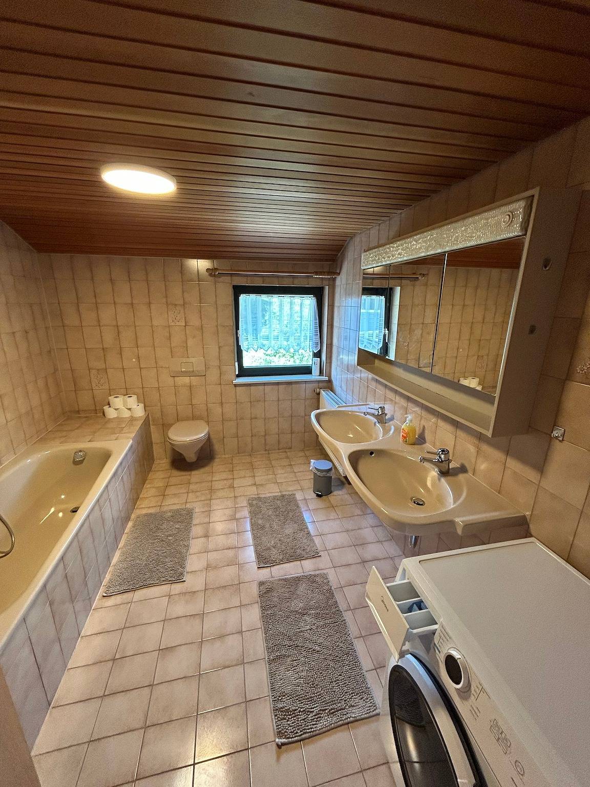 Ganze Ferienwohnung, Monteurwohnungen in Murg direkt an der Schweizer Grenze in Murg, Südschwarzwald