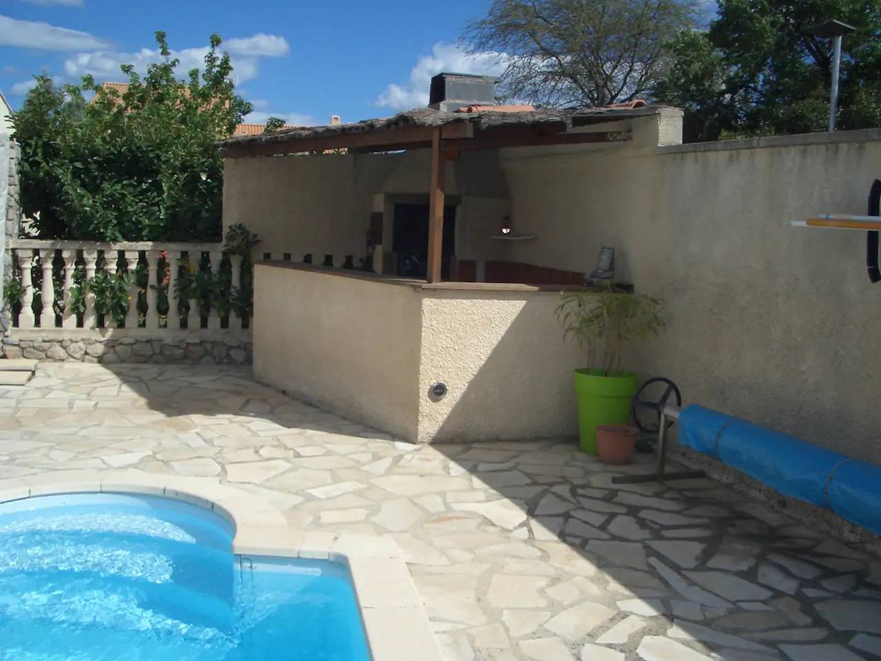 Villa avec jardin à Poussan avec piscine privée ouverte toute l'année in Poussan, Côte d'Améthyste
