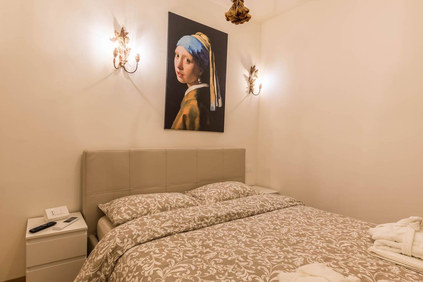 Appartement "Wellness Lodge Edoardo" met uitzicht op het meer en de bergen, bubbelbad & sauna, foto 14