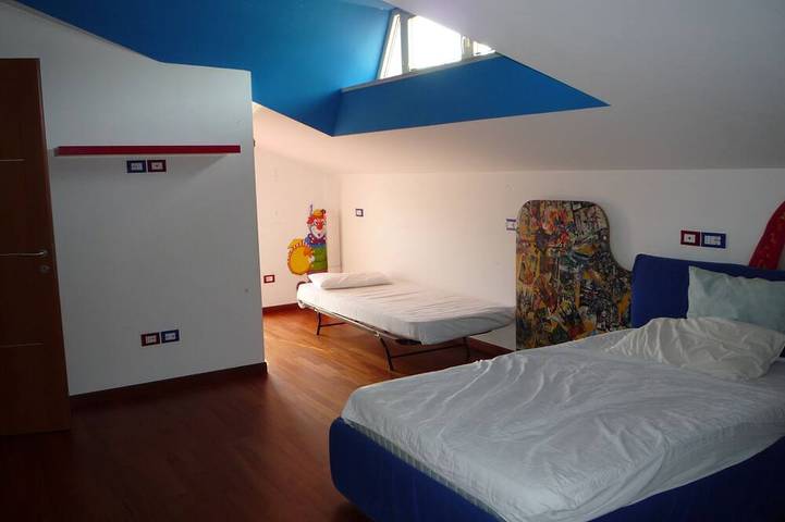 Ganze Wohnung, Apartment im Zentrum der Stadt, 70 Meter vom Strand entfernt in Silvi, Adriaküste Abruzzen