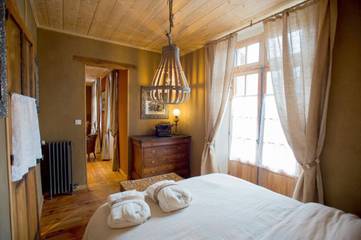 Chambre d’hôte pour 3 personnes, avec jardin et vue à Bagnères-de-Bigorre