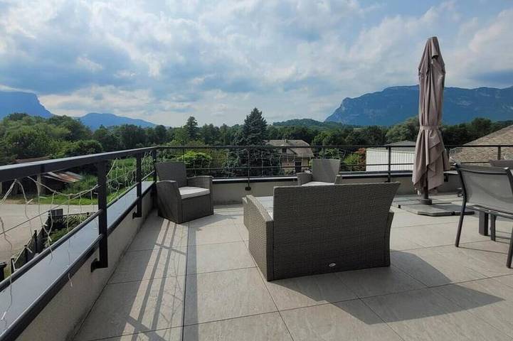 Gîte pour 8 personnes, avec balcon dans Les Mollettes