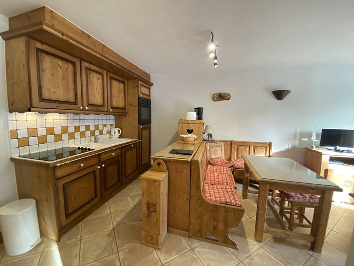 Ganze Wohnung, Wohnung 6 Pers, Pool, 3 Zimmer, Balkon, Parkplatz in Cohennoz, Albertville und Umgebung