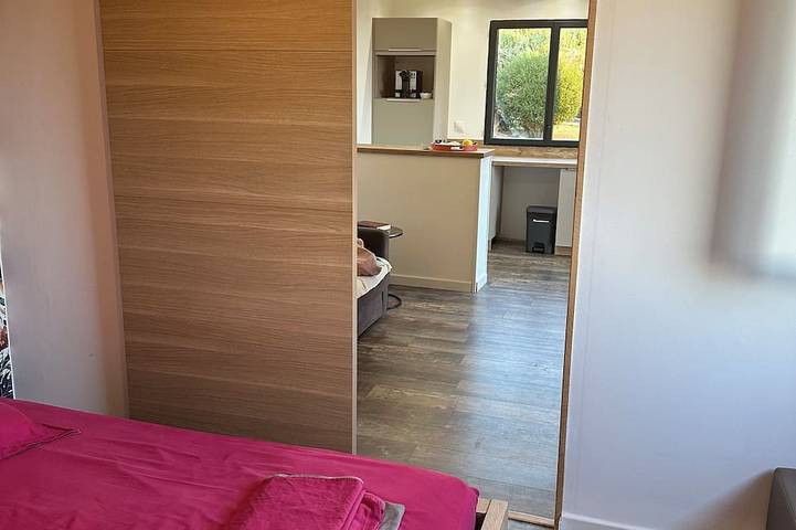 Gîte pour 2 personnes dans Plage du Péro - 2