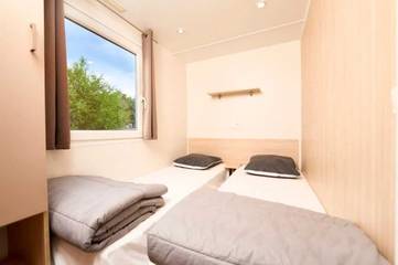 Bungalow pour 4 Personnes dans Malemort-du-Comtat, Parc naturel régional du Mont-Ventoux, Photo 2