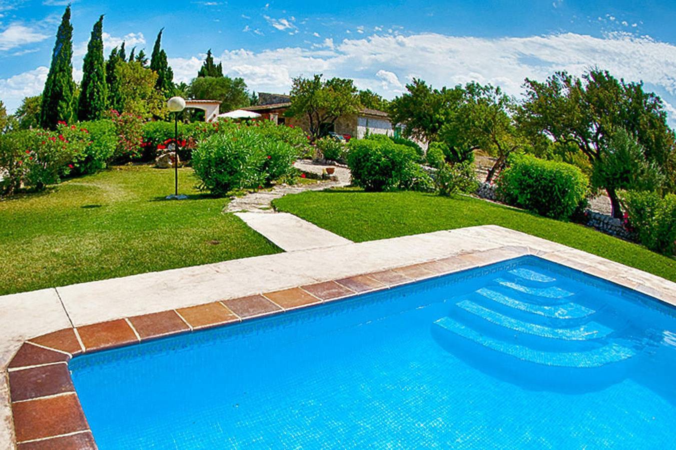 Ganze Wohnung, Ferienwohnung für 2 Personen mit Pool in Santa Margalida, Mallorca Norden