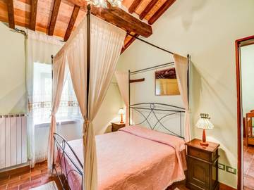 Villa per 8 Persone in Radicofani, Val d’Orcia, Foto 4