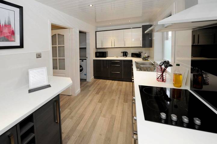 Location de vacances pour 6 personnes, avec jardin, animaux acceptés à Stirling - 3