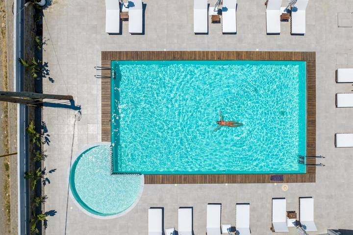 Appart’hôtel pour 4 personnes, avec Balcon ainsi que Terrasse et Piscine