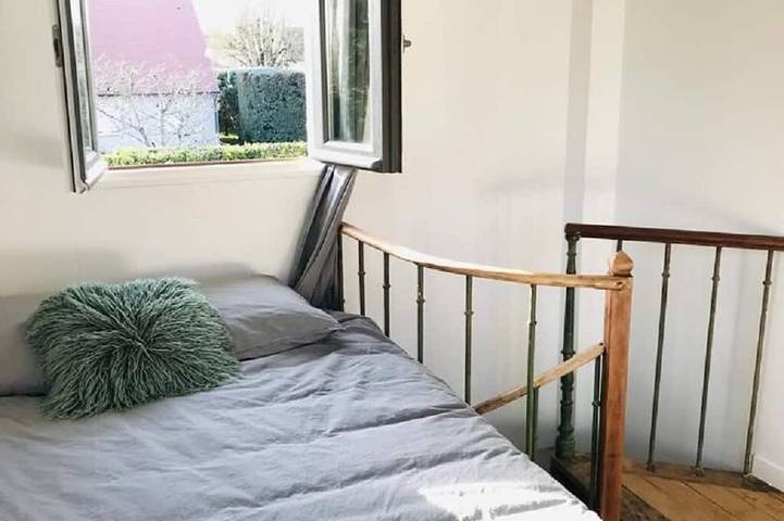 Location de vacances pour 10 personnes, avec terrasse et jardin à Le Vaudoué - 4