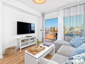 Apartment for 4 People in Benalmádena Costa, Benalmádena, Photo 2