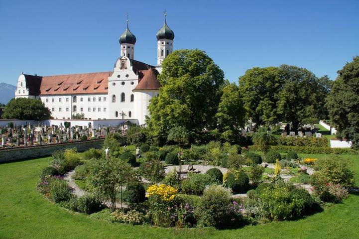 Gästehaus, mit Garten und Ausblick