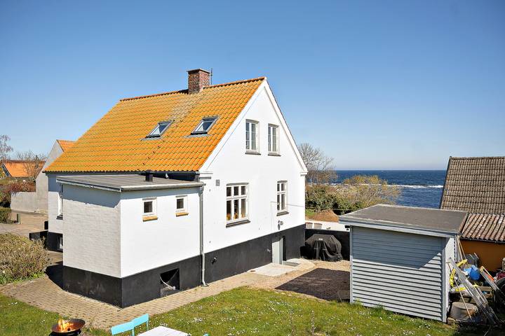 Ferienhaus für 7 Personen, mit Terrasse und Garten