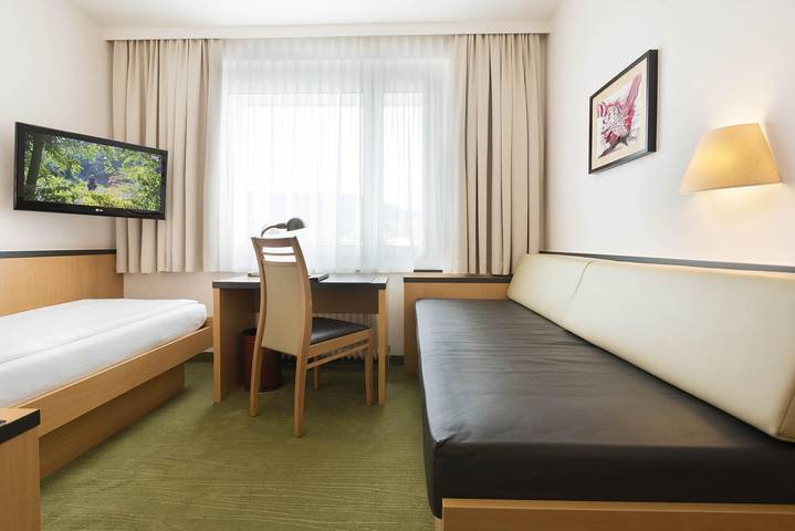 Einzelzimmer Economy in Villach, Klagenfurt-Villach