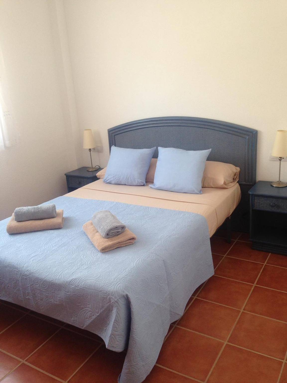 Apartamento vacacional entero, Apartamento con terraza en la azotea in El Pinar de San Gines, Cartagena