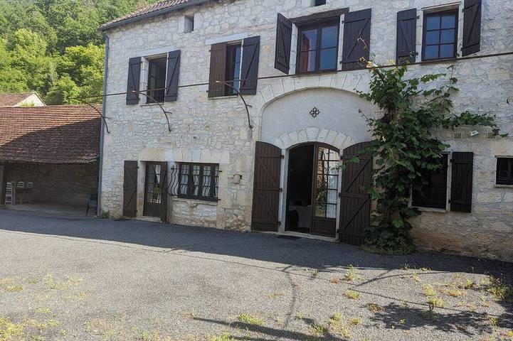 Location de vacances pour 8 personnes à Peyrillac-et-Millac