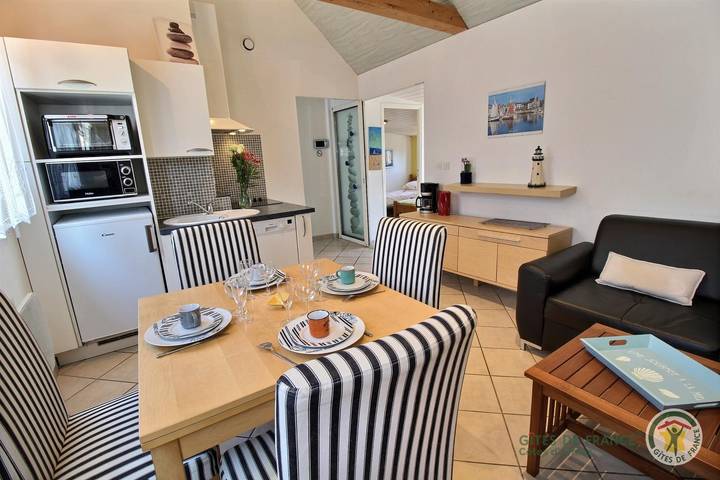 Gîte pour 4 personnes, avec terrasse et jardin à Paimpol - 3