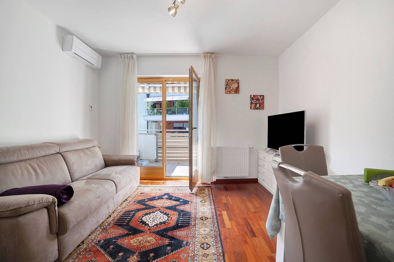 Ganze Wohnung, Apartment Residence Leonardo mit Bergblick, zentrale Lage mit Klimaanlage in Meran, Texelgruppe