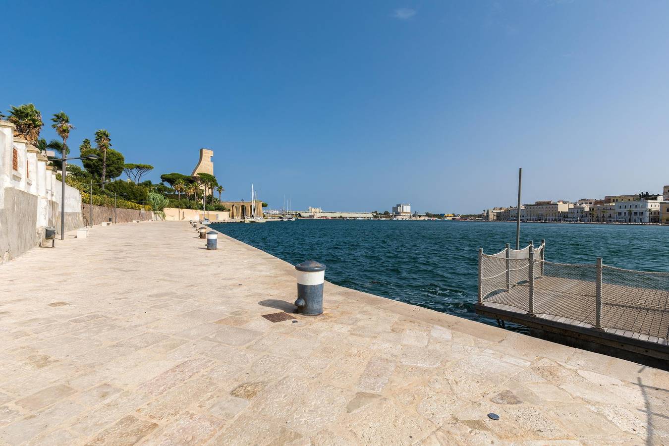 La Scala sul Mare by Barbarhouse in Brindisi, Salento