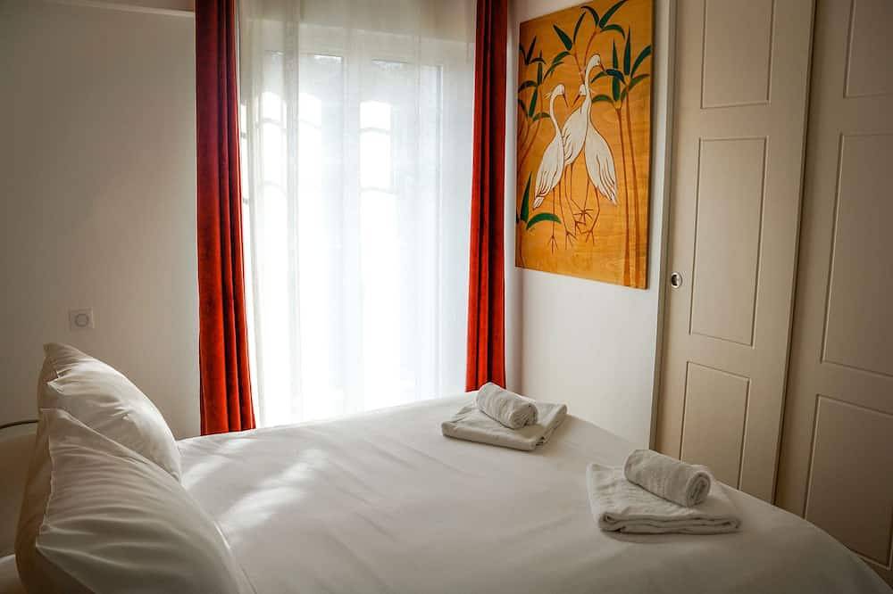 Entire apartment, Villa Aitama T3 - with terrace or balcony view in Le Canon, Lège-Cap-Ferret