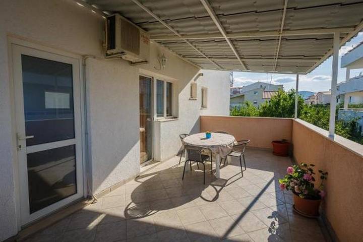 Ferienwohnung für 8 Personen, mit Balkon/Terrasse - 1
