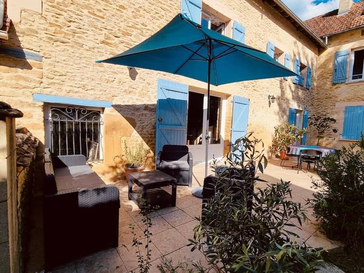 Location de vacances pour 7 personnes, avec jardin à Saint-Amand-de-Coly - 3