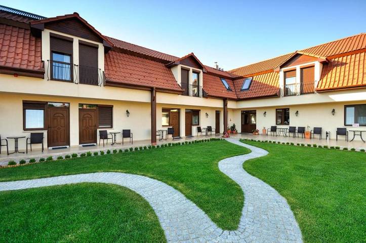 B&B für 2 Personen, mit Garten und Ausblick in Ungarn