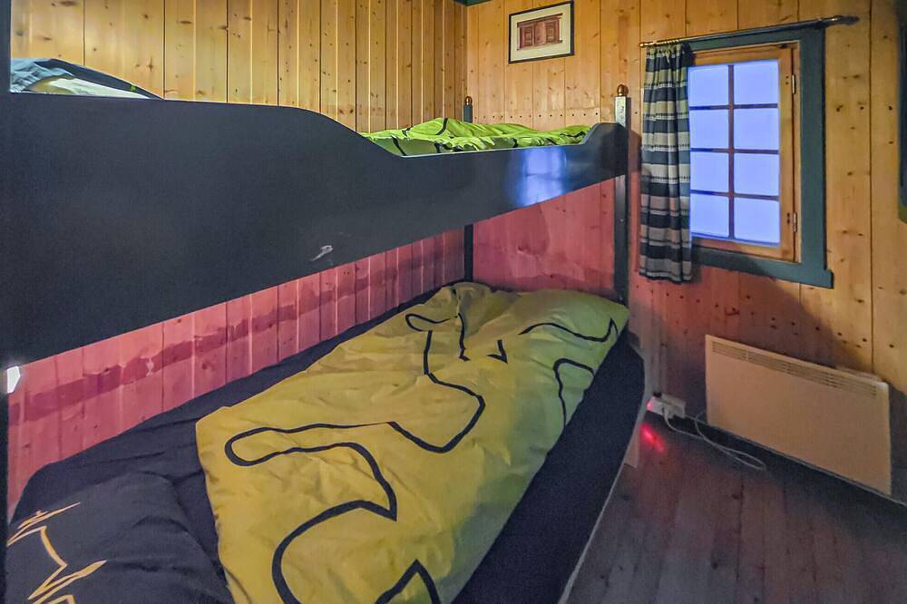 Schönes Haus in Lampeland mit Sauna in Flesberg