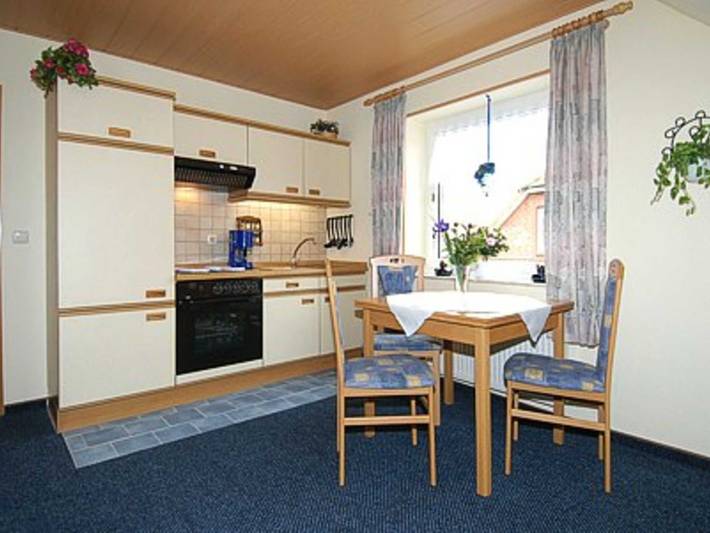 Ferienwohnung für 3 Personen, mit Garten in Bensersiel - 3