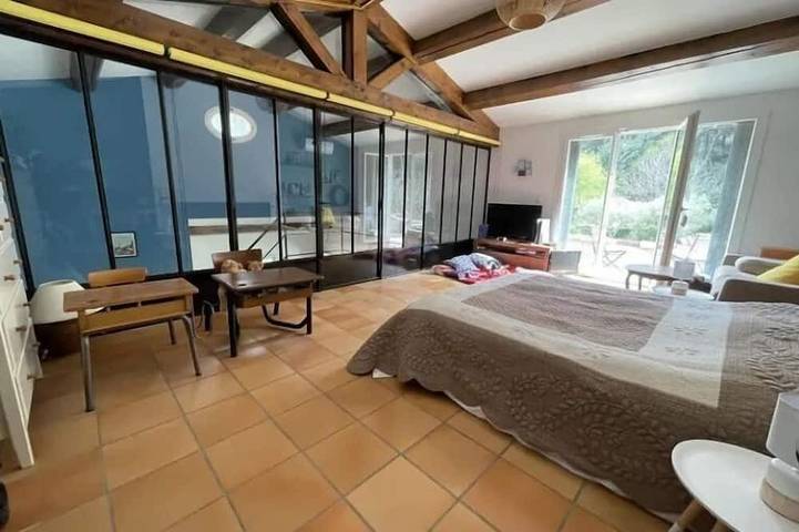 Location de vacances pour 10 personnes, avec jardin ainsi que jacuzzi et terrasse à Ventabren - 4