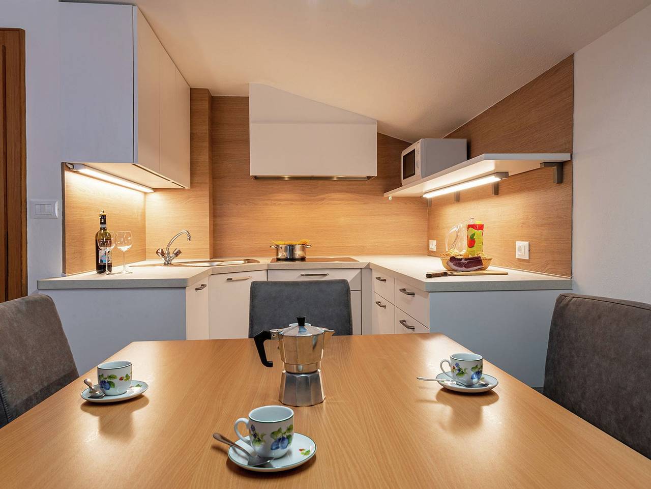 Ganze Wohnung, Apartments Udera - Apartment Alpina (2 bis 3 Personen) in Daunëi, Wolkenstein