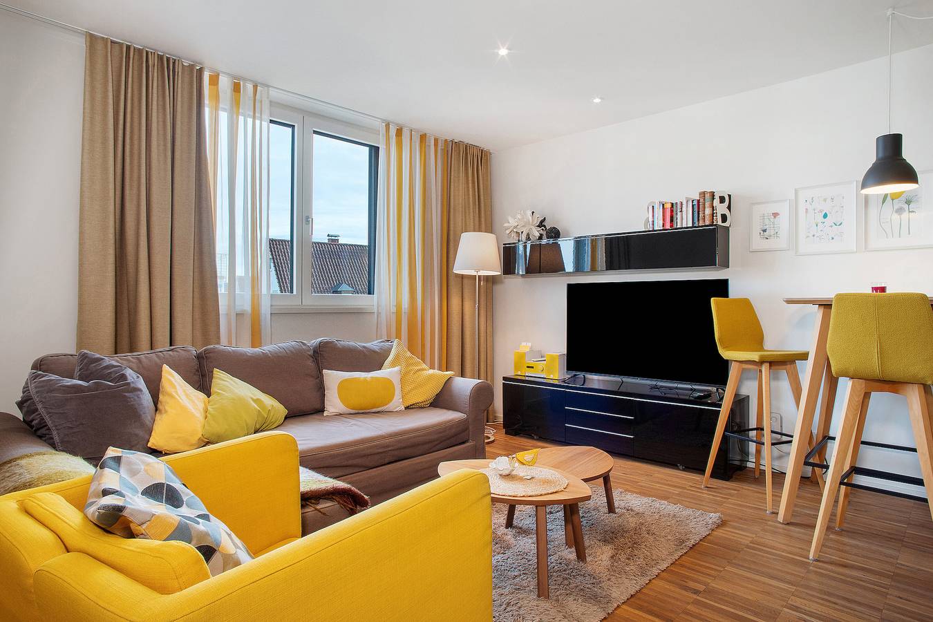 Ganze Wohnung, Ferienwohnung 'Ins Gelbe, 50qm' mit Balkon und Wi-Fi in Langenargen, Region Bodensee-Oberschwaben