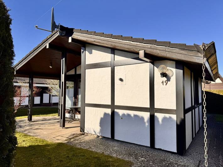Bungalow für 4 Personen, mit Terrasse