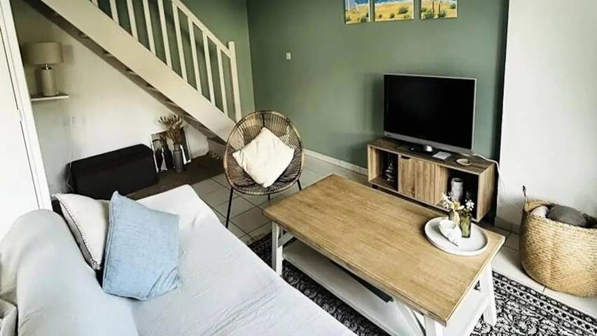 Gîte pour 7 personnes, avec Balcon ainsi que Terrasse et Jardin dans Port Guillaume - 2