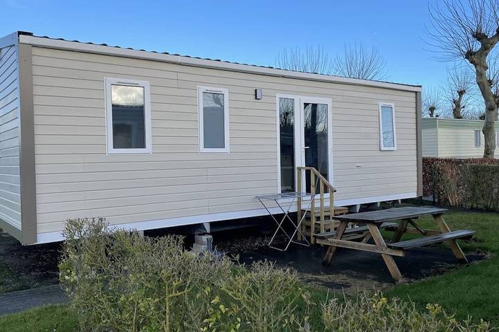 Village vacances pour 6 personnes, avec jardin et piscine en Belgique