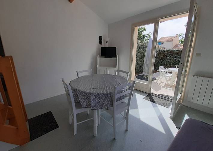 Gîte pour 4 personnes, avec jardin ainsi que terrasse et piscine à Bretignolles-sur-Mer - 2