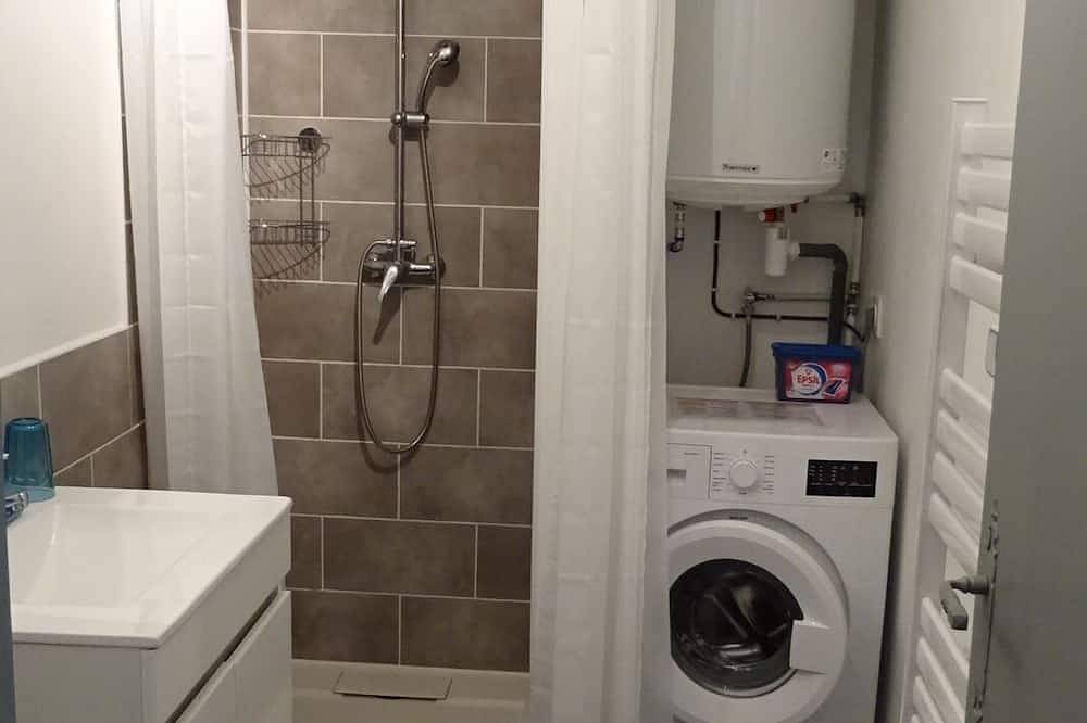 Apartamento entero, Location de Vacances à Lorgues Avec vue sur la Ville in Lorgues, Region de Draguignan