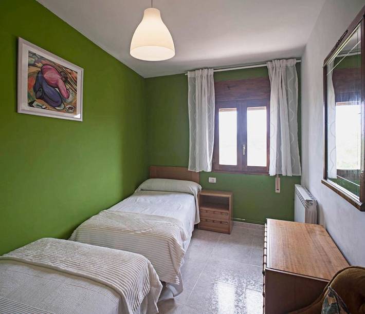 Four-Bedroom House in Nuévalos, Provincia de Zaragoza