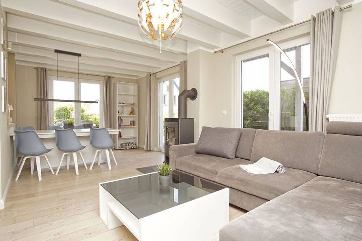 Ferienhaus für 6 Personen, mit Balkon und Terrasse sowie Garten und Pool in Gager - 4