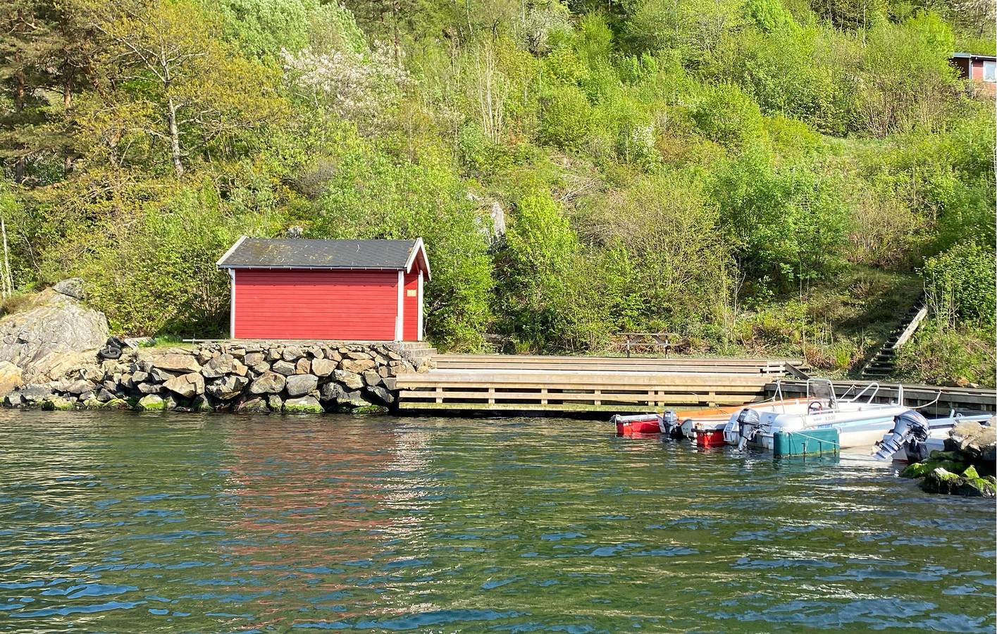 Feriehus for 6 personer med hage in Lindesnes 