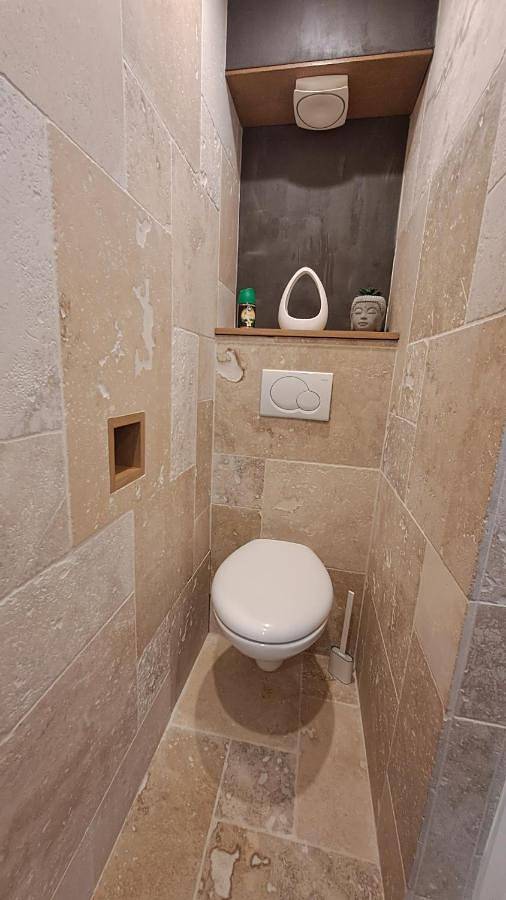 Gîte pour 2 personnes, avec balcon et vue à Reyrieux - 4