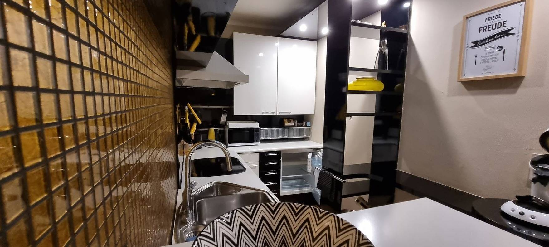 Ganze Ferienwohnung, Käuzchenquartier Design Ferienwohnung mit traumhaftem Fernblick in Rehme, Bad Oeynhausen