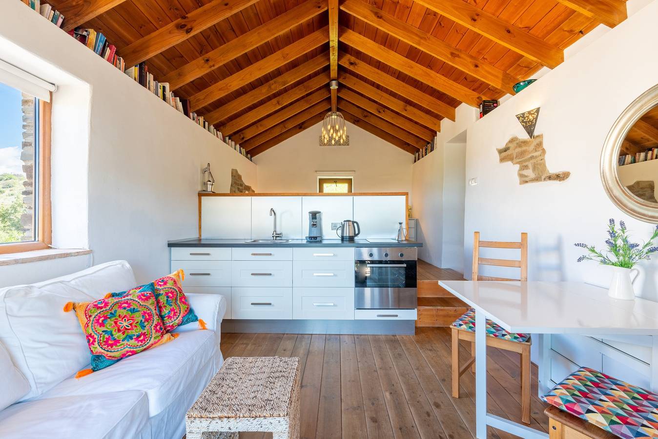 Ferienhaus „Finca Las Nuevas Casa Sofia“ mit Bergblick, Pool, Whirlpool, Wlan, Terrasse und Garten in Álora, Málaga Provinz