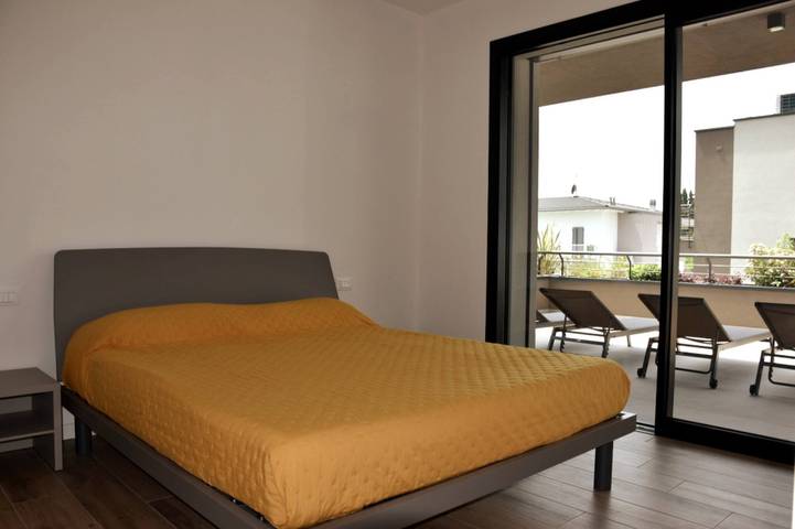 Apartamento entero, La Bella apartment in Garda in Garda, Montañas Garda