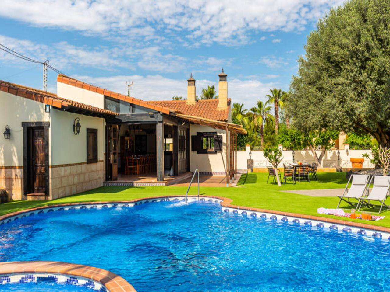 Appartement entier, Villa à Catral avec Piscine Privée & Bbq in Catral, Province d'Alicante