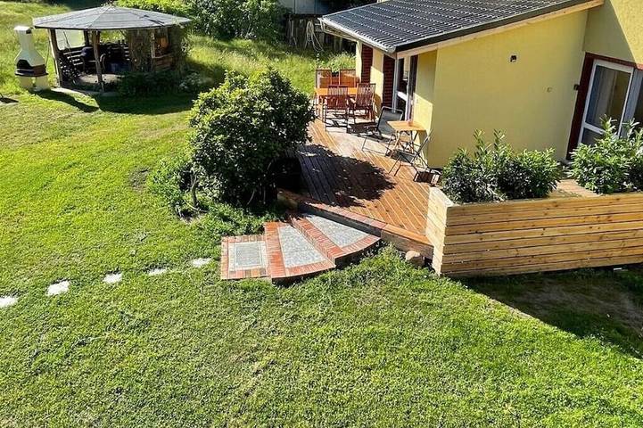 Ferienwohnung für 4 Personen, mit Terrasse und Garten sowie Sauna in Temmen-Ringenwalde