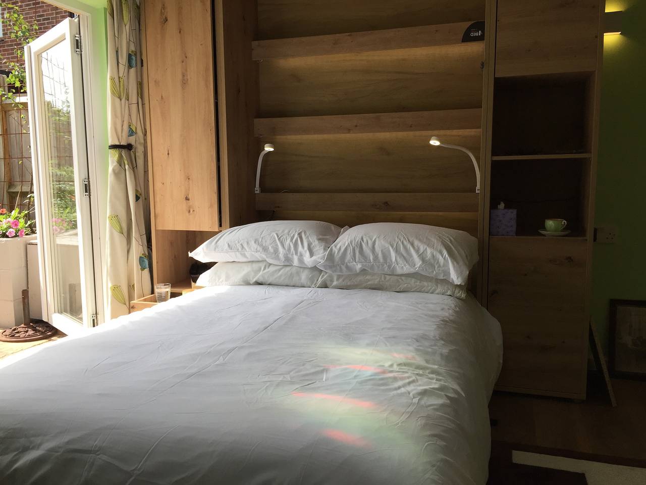 Ganzes Studio, Seaside Studio Retreat w/Hot Tub April - October in Hayling Island, Havant