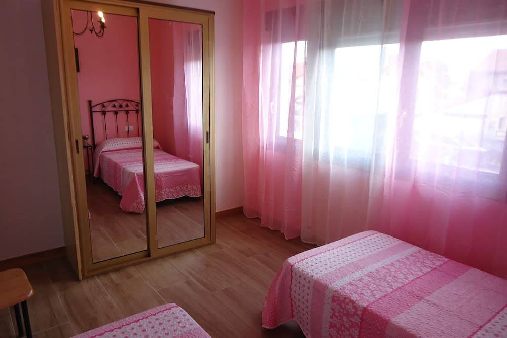 Ganze Wohnung, Die Burby Iii-Wohnung mit Garten in Somo (Cantabria). in Somo, Ribamontán al Mar