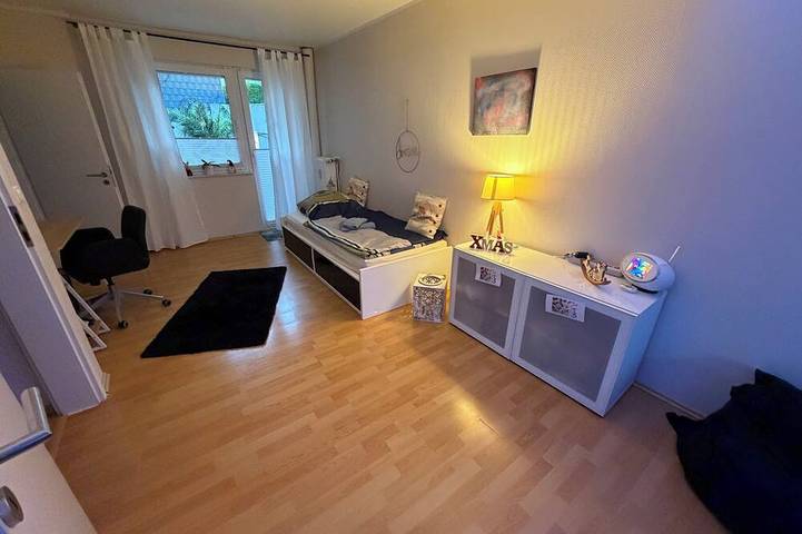 Ganze Wohnung, Ferienwohnung \"Wolke13\" (2 Zimmer) liebevoll eingerichtet in Menden(Sauerland) in Menden, Märkischer Kreis